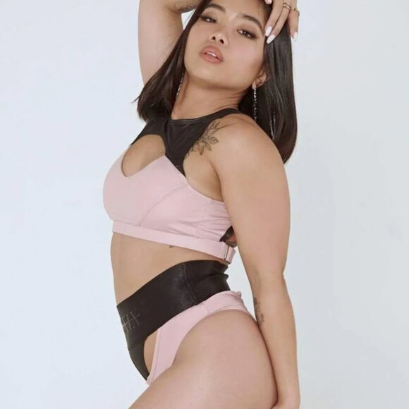 CXIX I Slay Sports Bra & Short Set for Pole, Dance, Gym - Picture 3 of 9